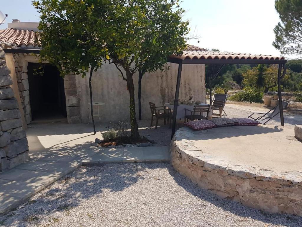 Feudo Frammasi Bracchio Salve Exterior foto